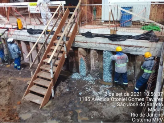 Cisterna em Concreto Armado e Contenção com Estacas Hélice Contínua