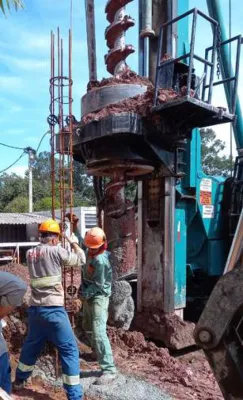 Cisterna em Concreto Armado e Contenção com Estacas Hélice Contínua
